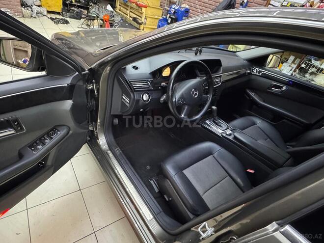 Mercedes E 220 d 2010, 180,000 km - 2.2 l - Bakı