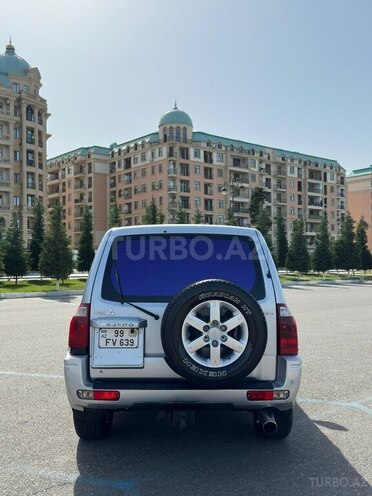 Mitsubishi Pajero 2006, 447,000 km - 3.2 l - Sumqayıt