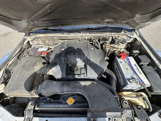 Mitsubishi Pajero 2006, 447,000 km - 3.2 l - Sumqayıt