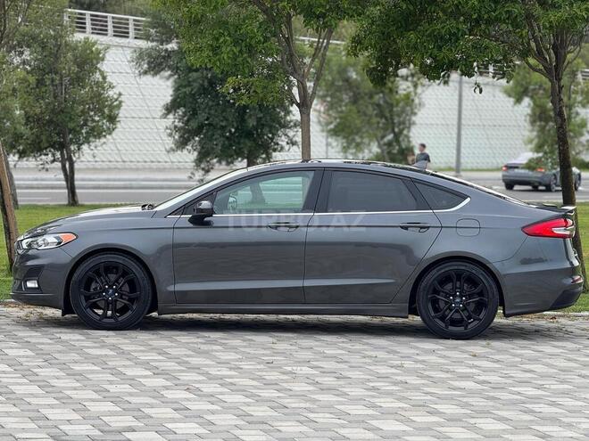 Ford Fusion (North America) 2020, 67,000 km - 2.0 л - Bakı