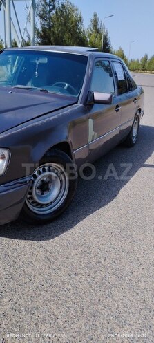 Mercedes E 200 d 1992, 444,444 km - 2.0 l - Masallı