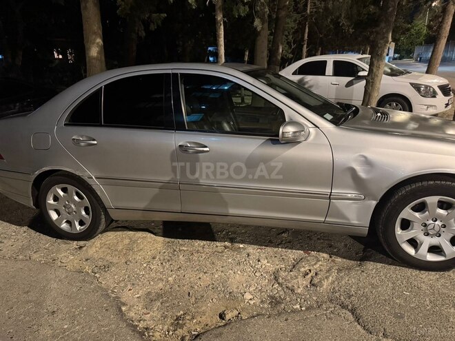 Mercedes  2005, 155,000 km - 2.6 l - Bakı