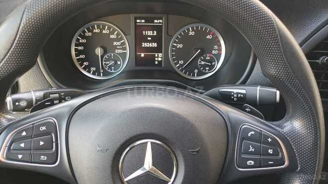 Mercedes Vito 2018, 252,000 km - 2.2 l - Bakı