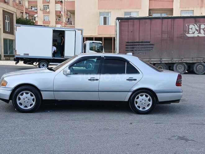Mercedes C 180 1995, 300,000 km - 1.8 l - Bakı