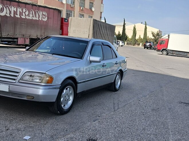 Mercedes C 180 1995, 300,000 km - 1.8 l - Bakı