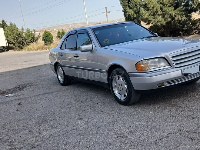Mercedes C 180 1995, 300,000 km - 1.8 l - Bakı