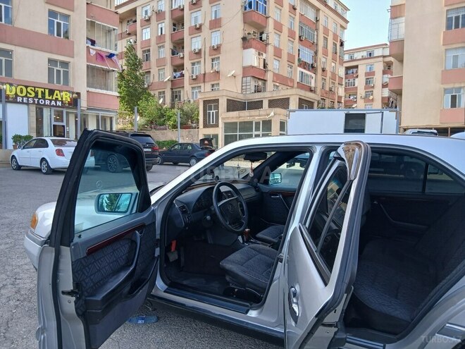 Mercedes C 180 1995, 300,000 km - 1.8 l - Bakı