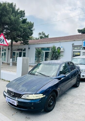 Opel Vectra 1996, 268,983 km - 1.8 l - Bakı
