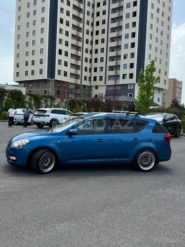 Kia  2010, 345,000 km - 1.6 l - Bakı