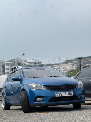 Kia  2010, 345,000 km - 1.6 l - Bakı