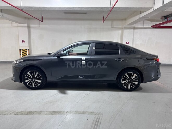 Changan Qiyuan A05 2025, 0 km - 1.5 l - Bakı