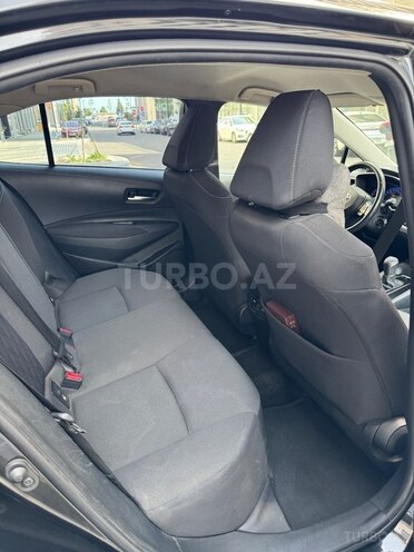 Toyota Corolla 2019, 102,000 km - 1.6 l - Bakı