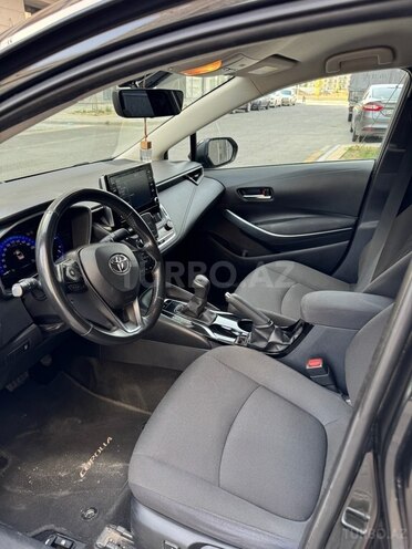 Toyota Corolla 2019, 102,000 km - 1.6 l - Bakı