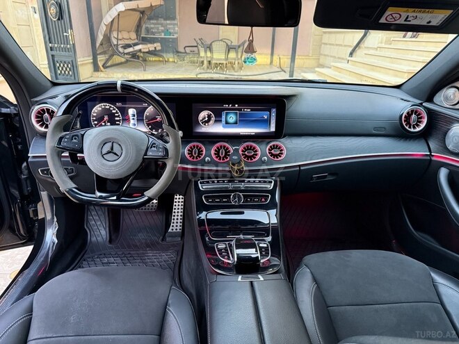 Mercedes E 300 2017, 110,300 km - 2.0 l - Gəncə