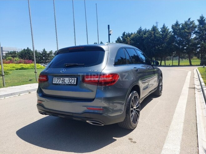 Mercedes GLC 300 4MATIC 2017, 175,000 km - 2.0 l - Bakı