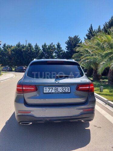 Mercedes GLC 300 4MATIC 2017, 175,000 km - 2.0 l - Bakı
