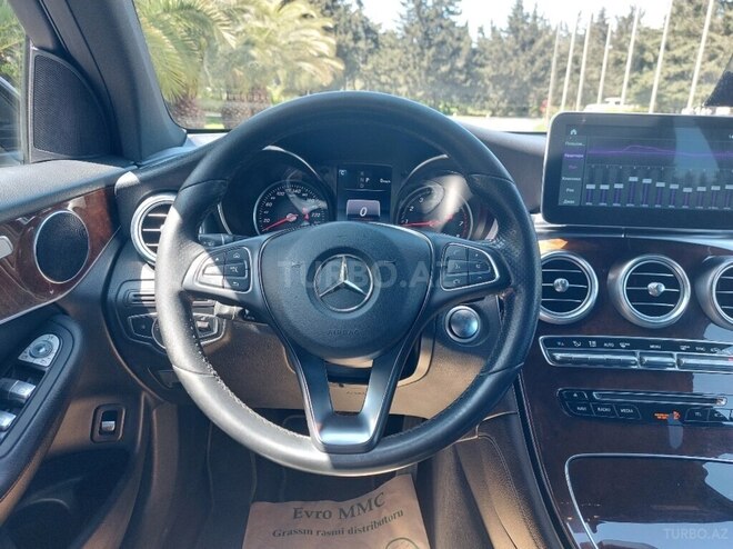 Mercedes GLC 300 4MATIC 2017, 175,000 km - 2.0 l - Bakı