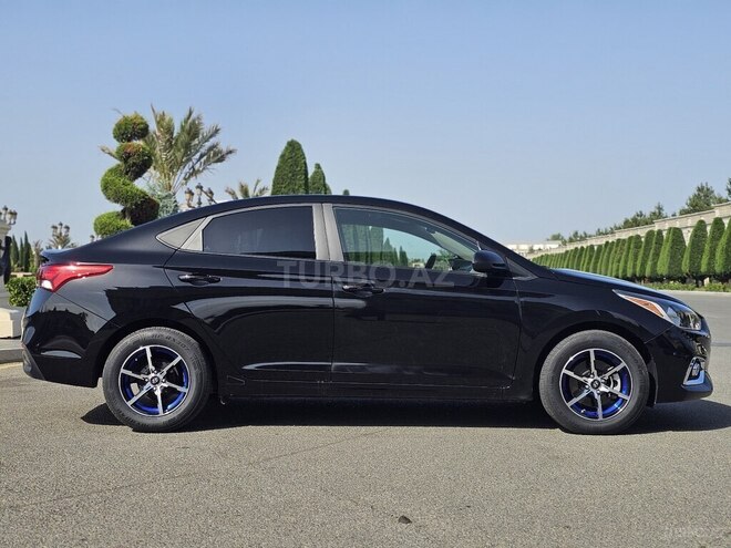 Hyundai Accent 2022, 36,400 km - 1.6 l - Gəncə