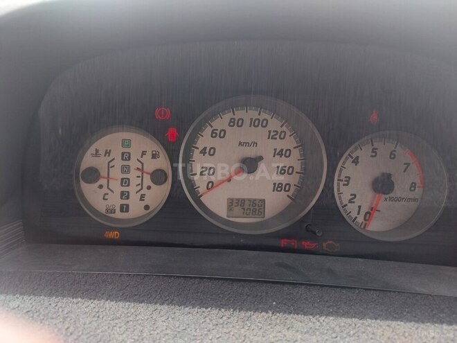 Nissan X-Trail 2002, 338,000 km - 2.0 л - Tovuz
