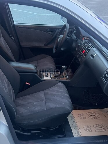 Mercedes E 270 2000, 390,000 km - 2.7 l - Sumqayıt