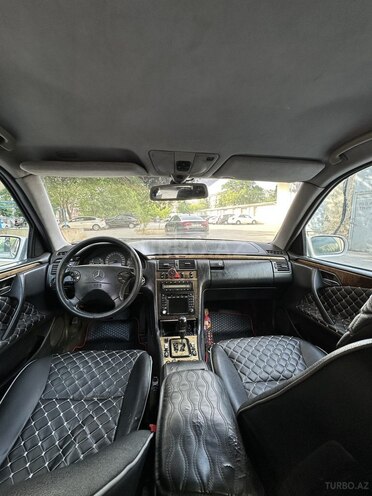 Mercedes E 320 2000, 404,588 km - 3.2 l - Sumqayıt