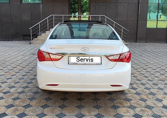 Hyundai Sonata 2013, 128,000 km - 2.0 l - Gəncə