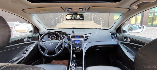 Hyundai Sonata 2013, 128,000 km - 2.0 l - Gəncə