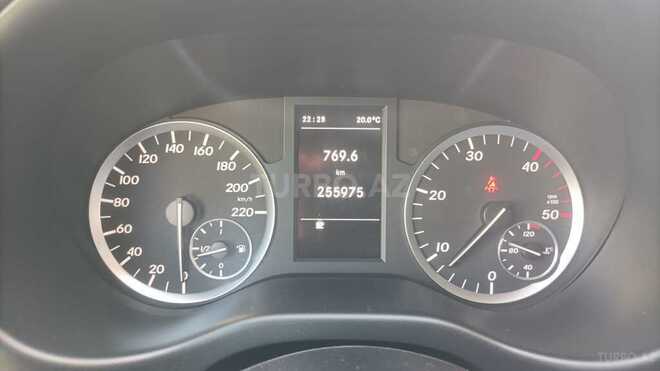Mercedes Vito 2018, 255,000 km - 2.2 l - Bakı