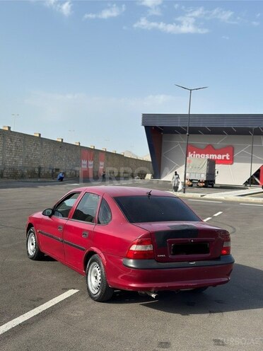 Opel Vectra 1996, 400,000 km - 1.6 l - Bakı