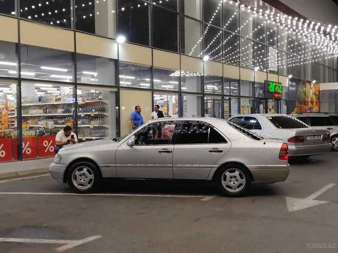 Mercedes C 220 1995, 486,523 km - 2.2 л - Bakı