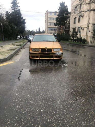 BMW 323 1996, 699,999 km - 2.5 l - Bakı