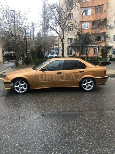 BMW 323 1996, 699,999 km - 2.5 l - Bakı