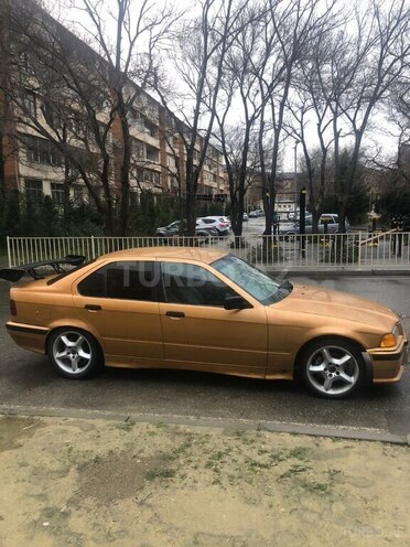 BMW 323 1996, 699,999 km - 2.5 l - Bakı