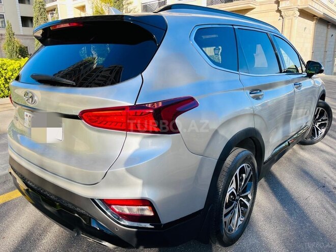 Hyundai Santa Fe-6