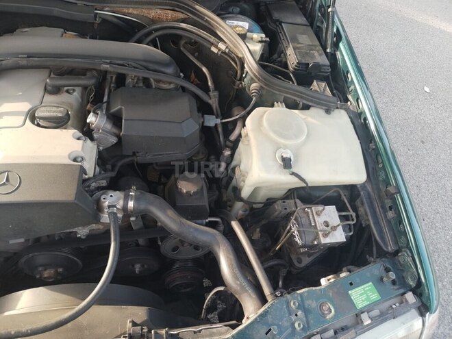 Mercedes C 180 1997, 258,000 km - 1.8 l - Göyçay