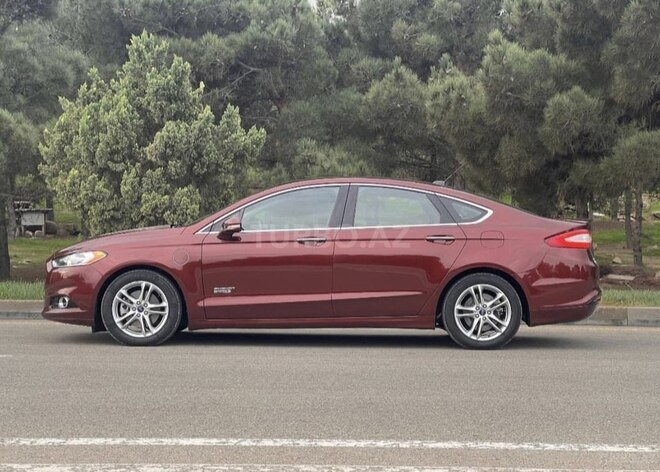 Ford Fusion (North America) 2015, 134,000 km - 2.0 l - Bakı