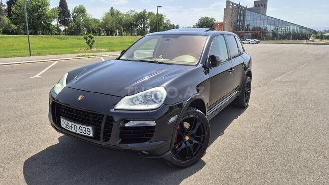 Porsche Cayenne 2009, 240,000 km - 4.8 l - Gəncə
