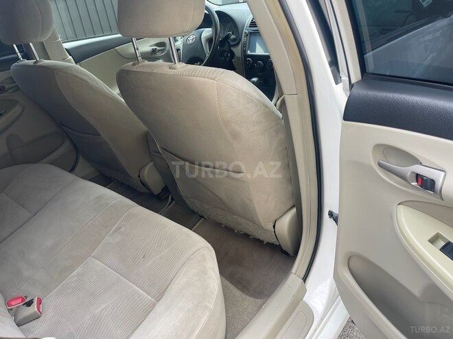 Toyota Corolla 2013, 196,250 km - 1.8 l - Bakı