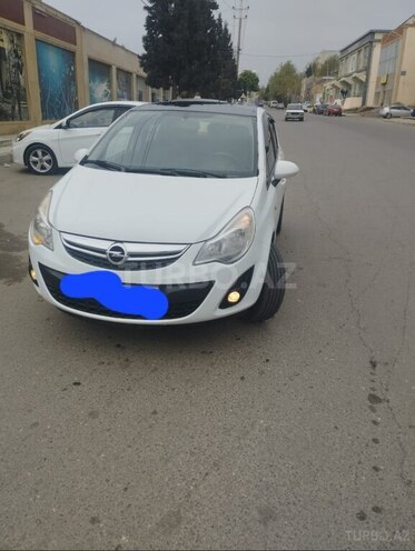 Opel Corsa 2013, 158,000 km - 1.4 l - Gəncə