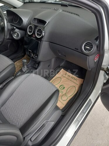 Opel Corsa 2013, 158,000 km - 1.4 l - Gəncə