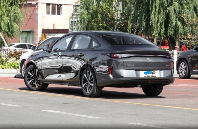 Changan Qiyuan A05 2025, 0 km - 1.5 л - Bakı