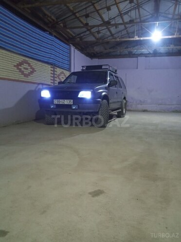 Opel Frontera 1995, 350,000 km - 2.4 l - Şəki