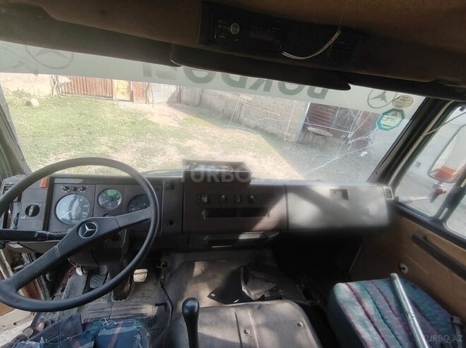 Mercedes 809 D 1989, 648,815 km - 3.9 l - Bərdə