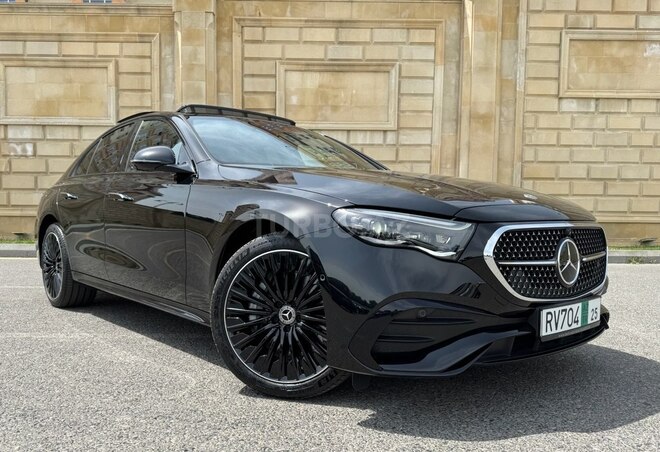Mercedes E 300 e-2