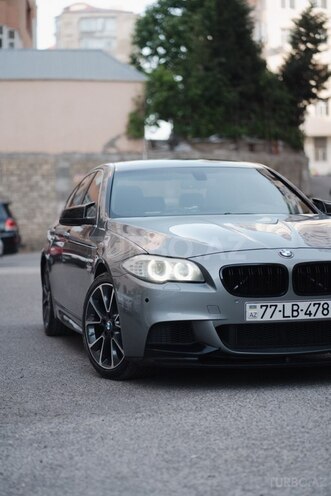 BMW 528-2