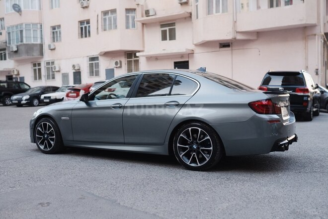 BMW 528-7