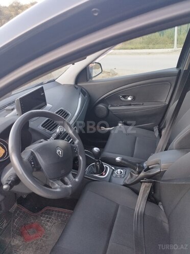 Renault Megane 2010, 515,000 km - 1.5 l - Gəncə