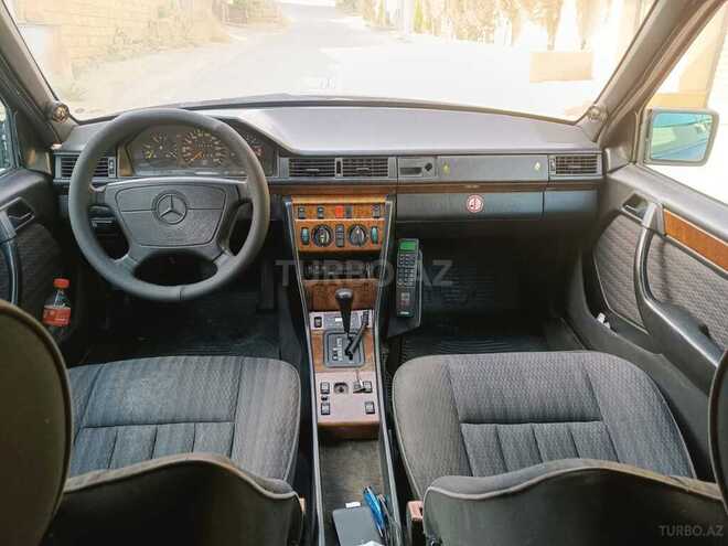 Mercedes C 220 1993, 325,000 km - 2.2 l - Bakı