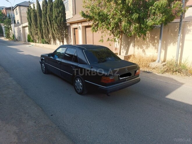 Mercedes C 220 1993, 325,000 km - 2.2 l - Bakı