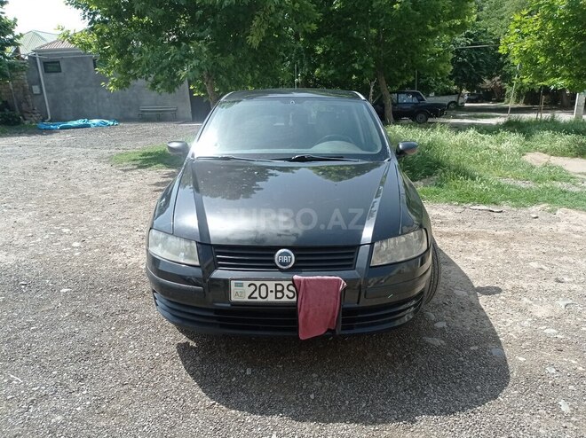 Fiat  2005, 328,000 km - 1.4 l - Gəncə